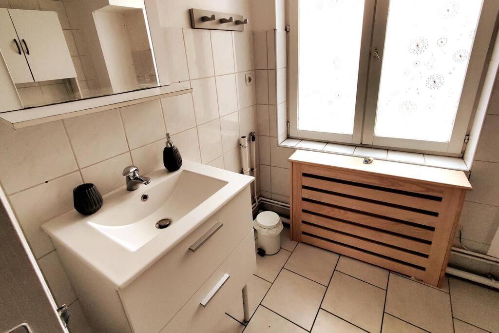 Logement Entier Proche Tribunaux Douai Exterior photo
